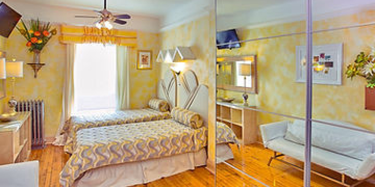 Best Cheap Hotels in NYC: Discover the International Cozy Inn
