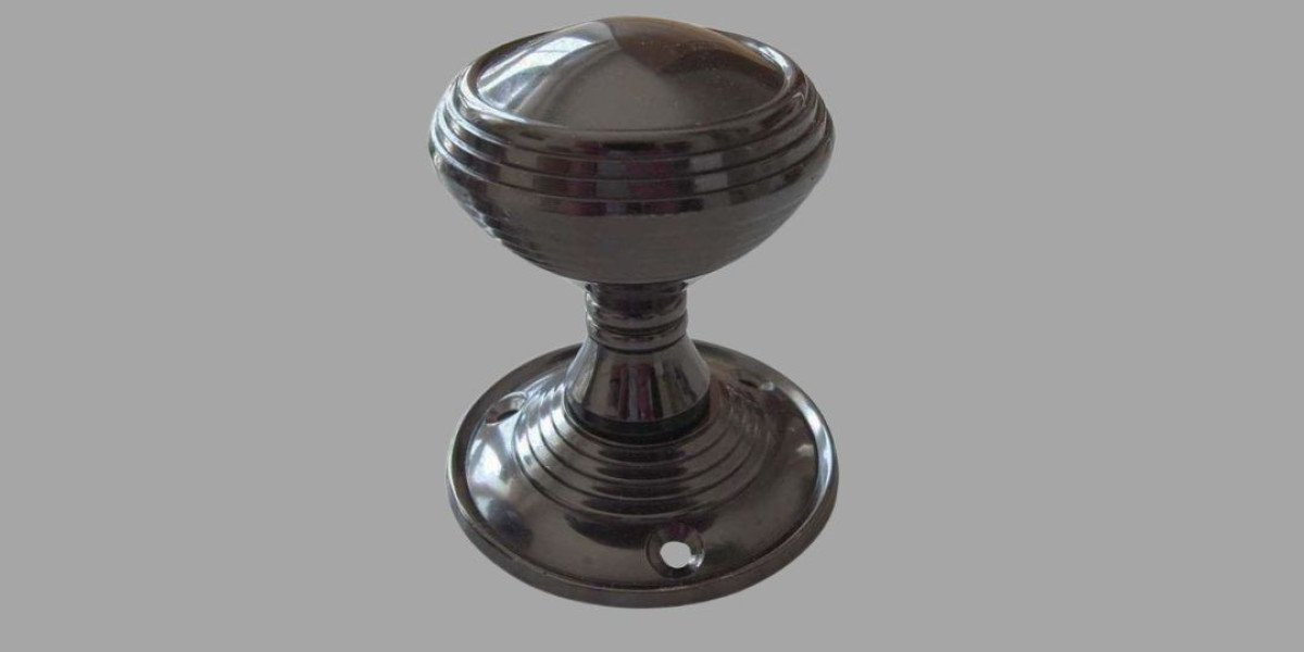 Antique Door Knobs: Stylish Vintage Looks for Your Modern Home.