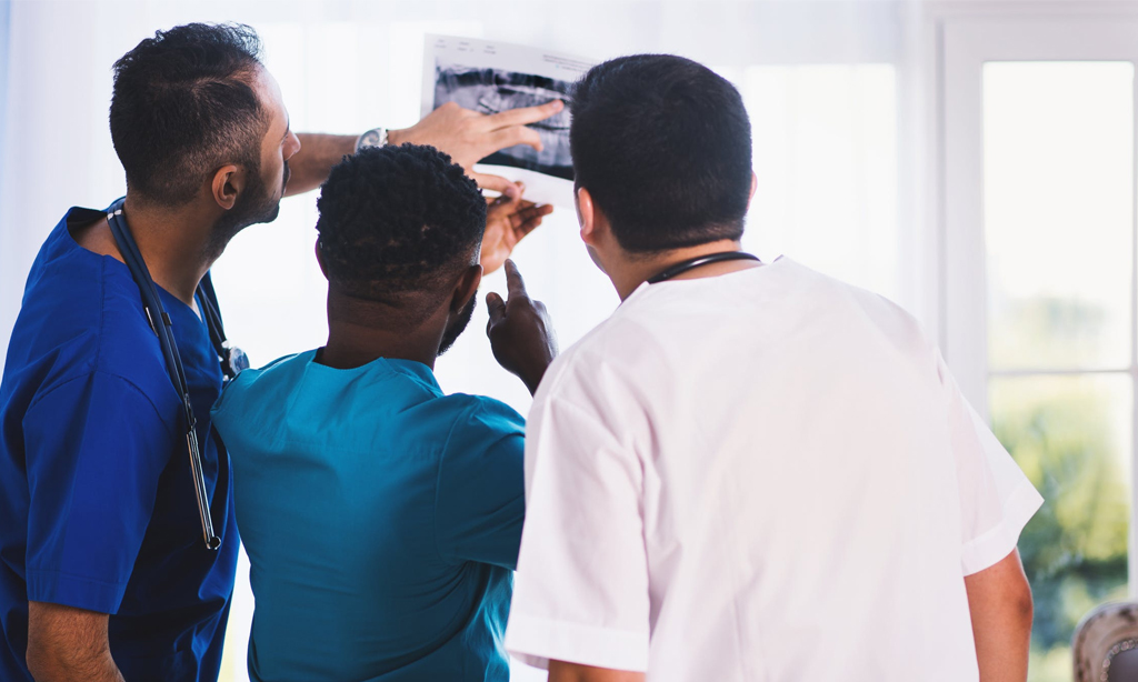 Prefer the best dental implant surgery from an expert dentist – Hawthorn East Dental