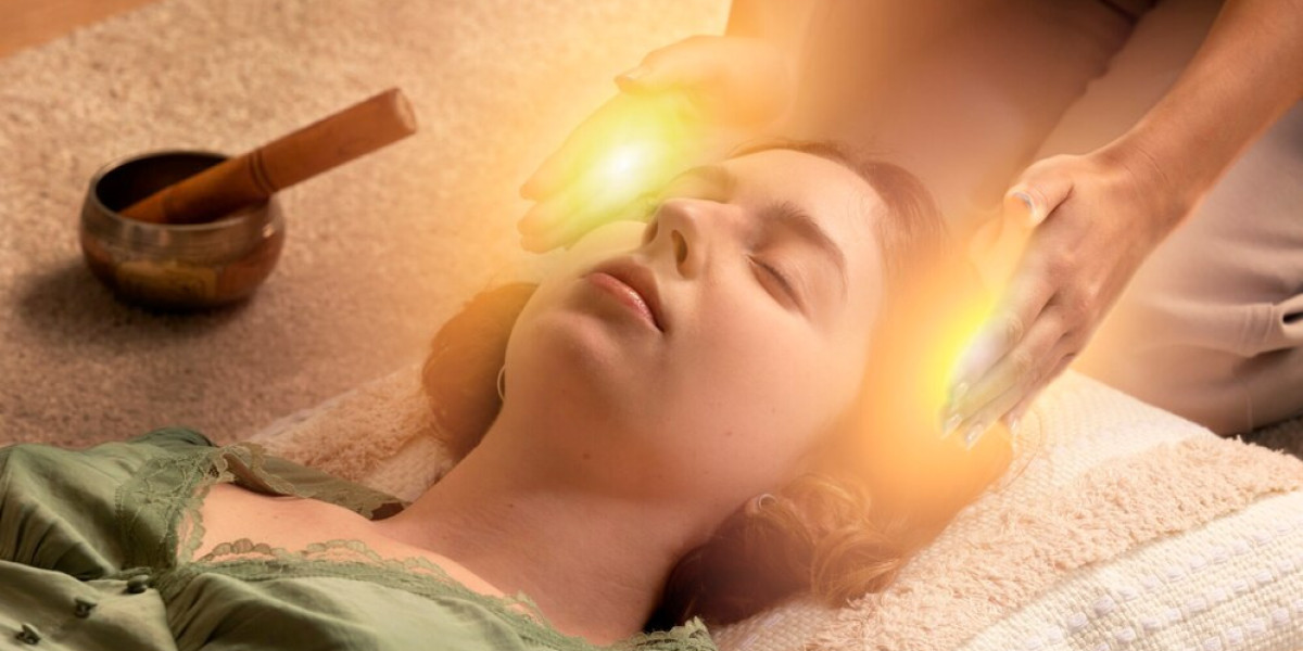 Bright Future Ahead: Exploring the Growth of the Light Therapy Market