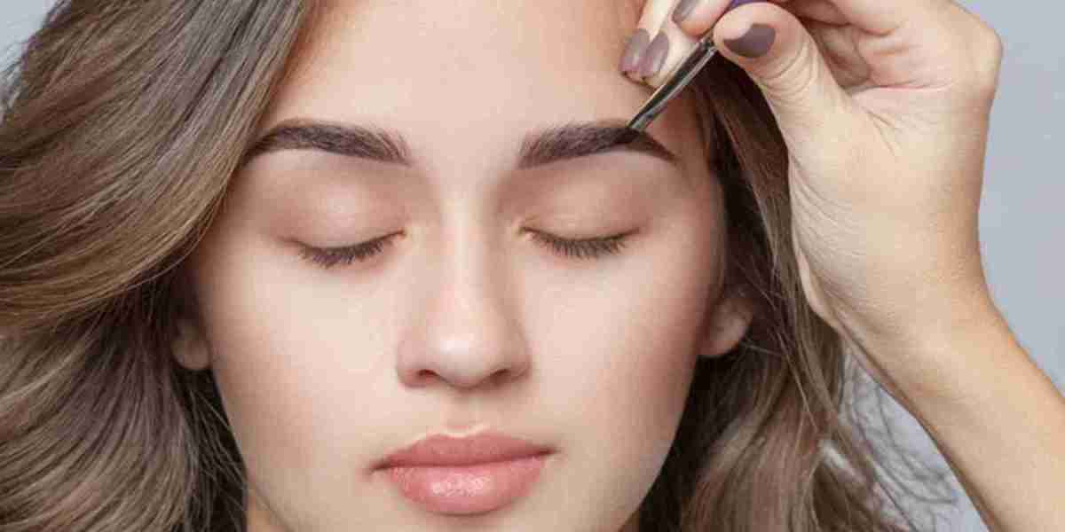 "Threading Las Vegas: Discover the Best Places