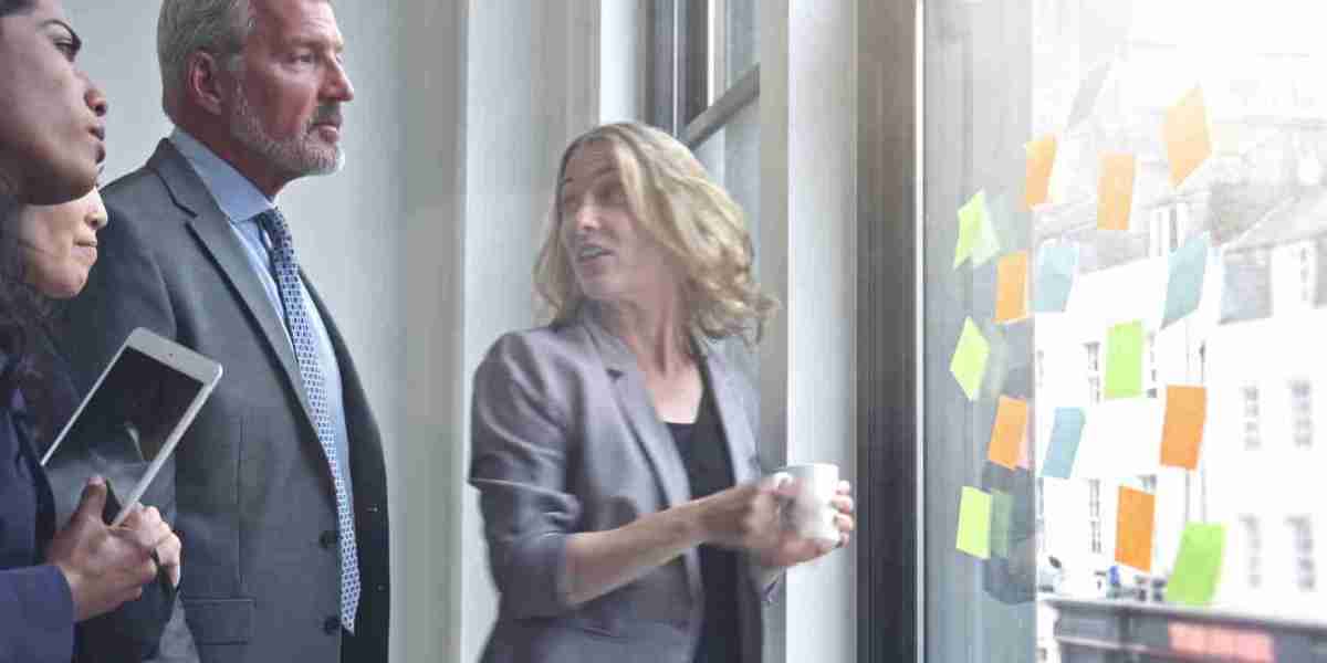 Professional Resume Writer in Orlando: Tailored Services for Success