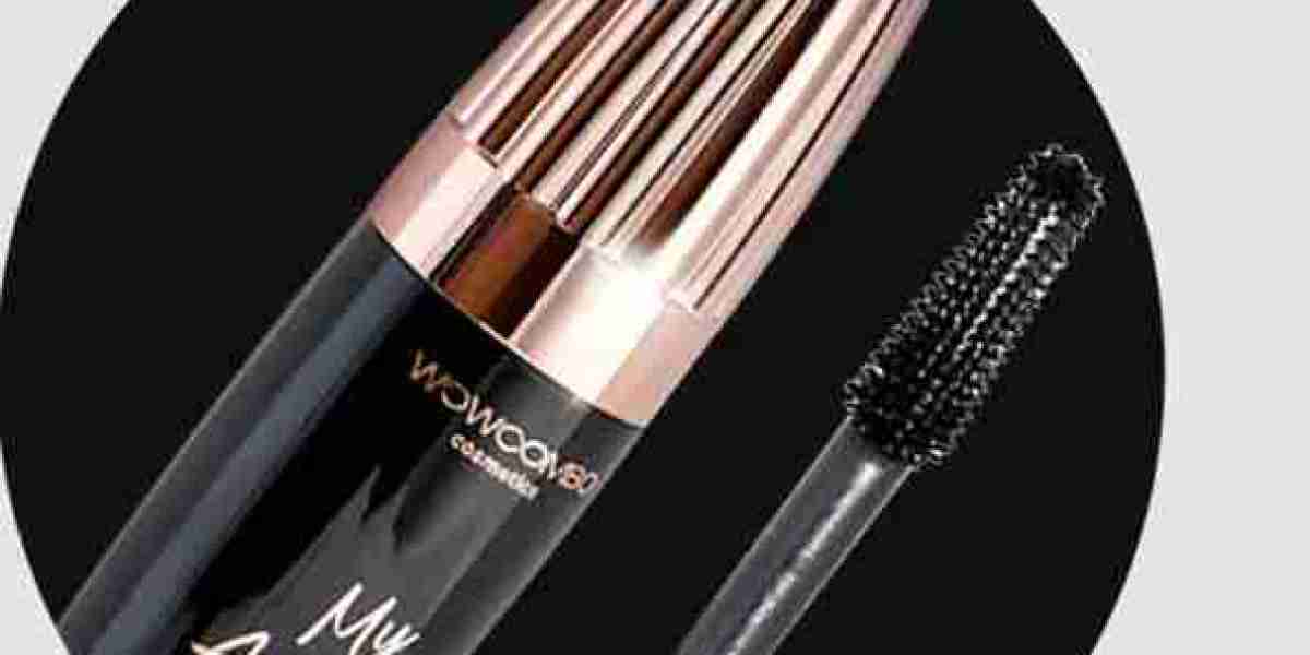 Custom Branding: Personalizing Empty Lash Tubes for Your Salon"