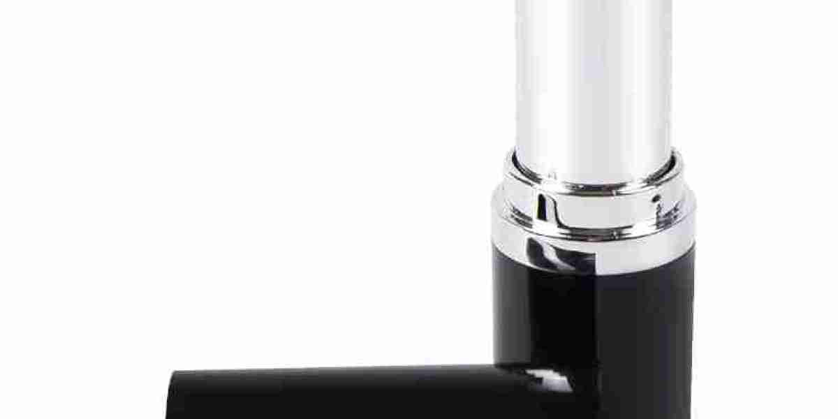 The Role of Custom Lipstick Tube Packaging in Enhancing Product Appeal