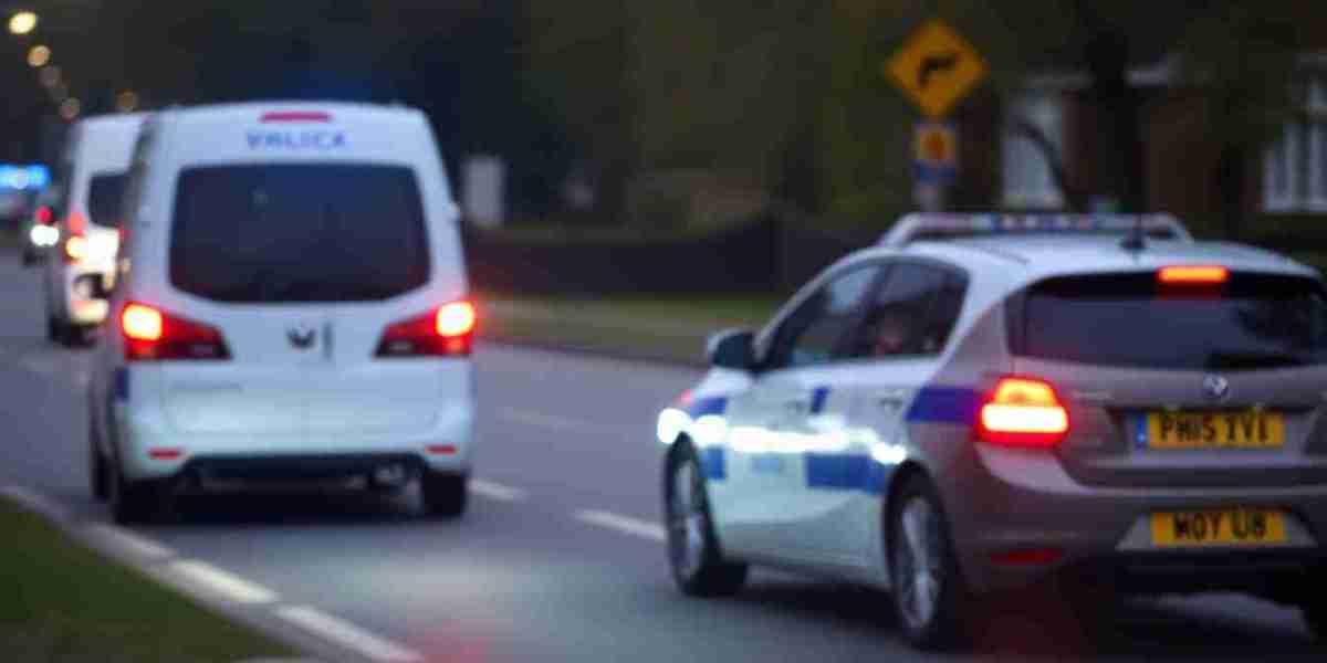 Stop Speeding Fines in Their Tracks with Speeding Offence Solicitors at Motoring Defence