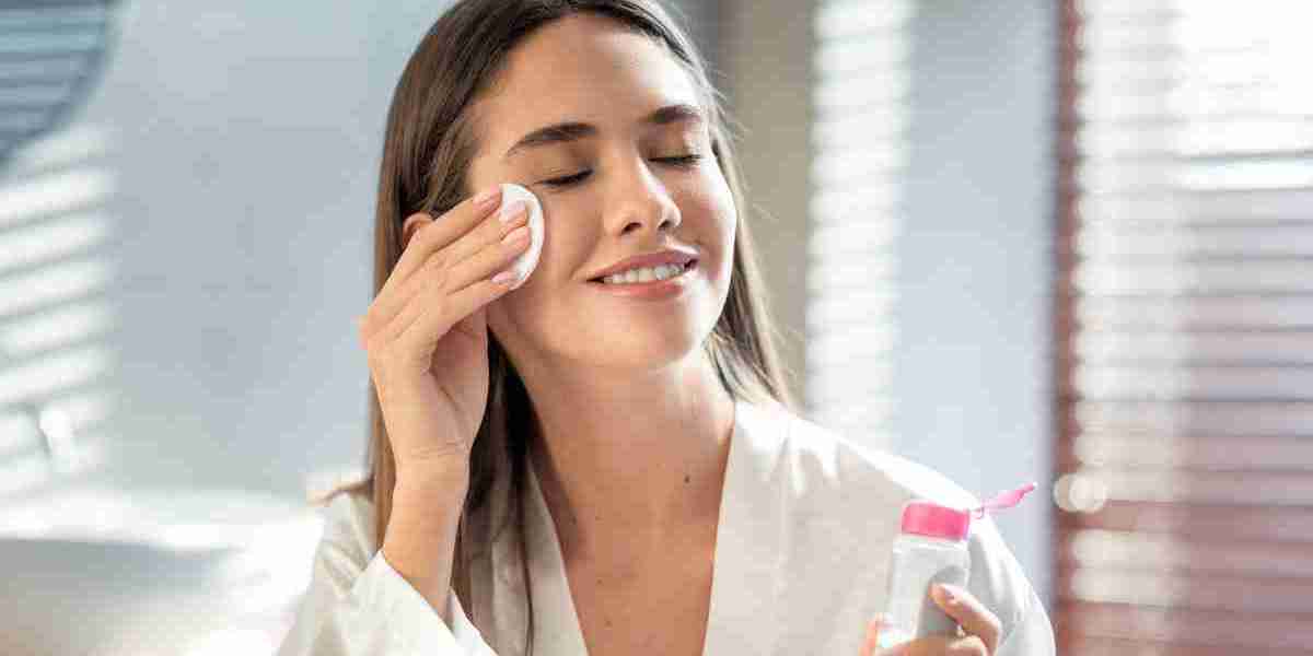 Micellar Water Market: Trends, Benefits & Top Brands in 2025