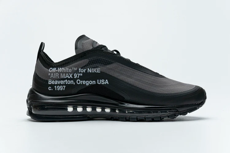 The Benefits of Buying Nike Court Shoes Online
