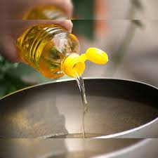 The Smart Choice – Buying Canola Oil in Bulk for Your Business