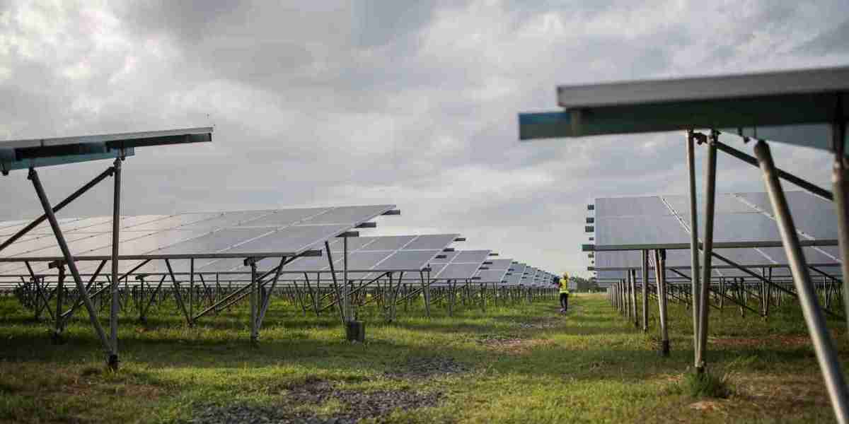 Solar Tracker Market: Trends, Growth Drivers, and Future Outlook (2024-2034)