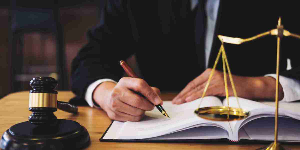 Navigating Deportations from UK with Immigration Solicitors4me: Your Expert Guide!