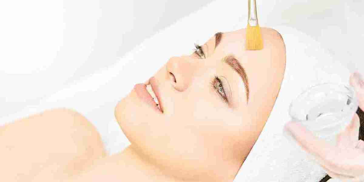 Mandelic Acid Market Insights: A Rising Star in Dermatology and Pharmaceuticals