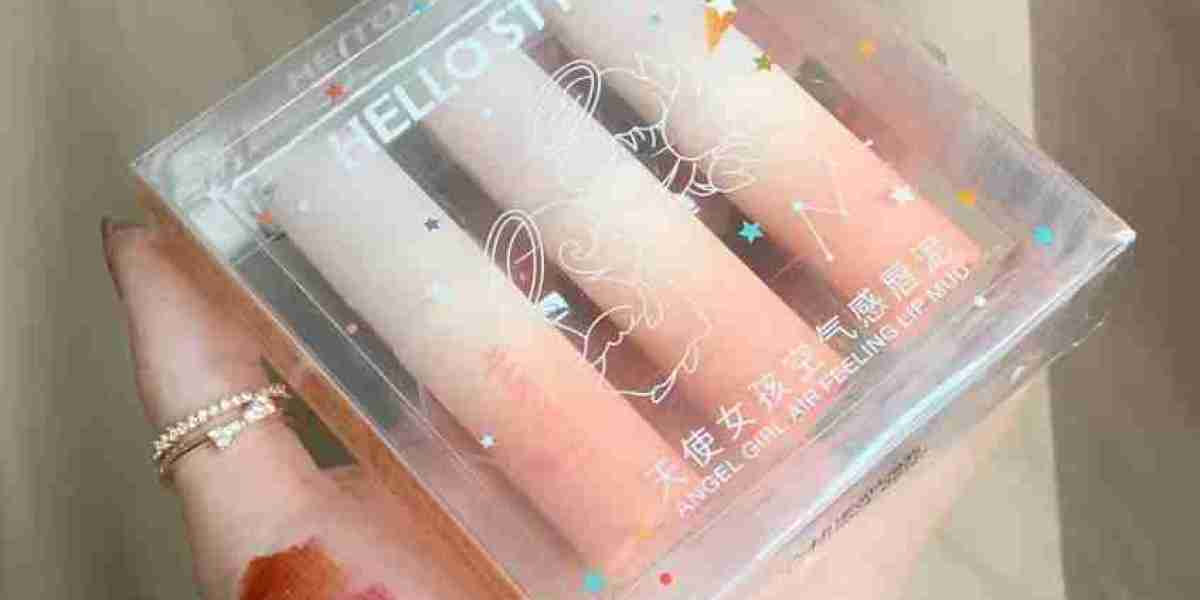 Meeting Modern Beauty Standards with a Trusted Makeup Cosmetics Supplier