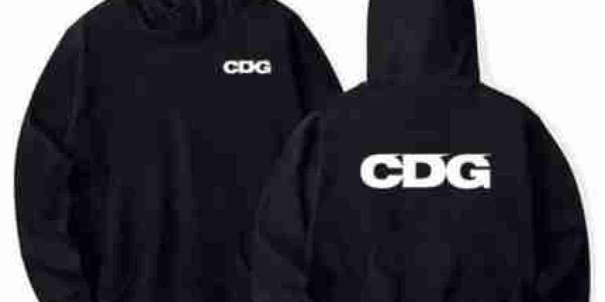 Comme des Garçons Delivers Fearless, Conceptual Fashion