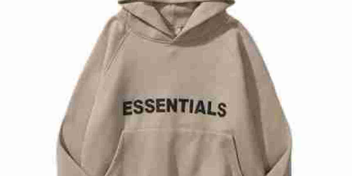 Essentials Hoodie – Timeless Design, Unmatched Everyday Comfort