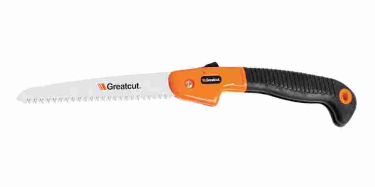 Why a Folding Saw Should Be in Every Outdoor Toolkit