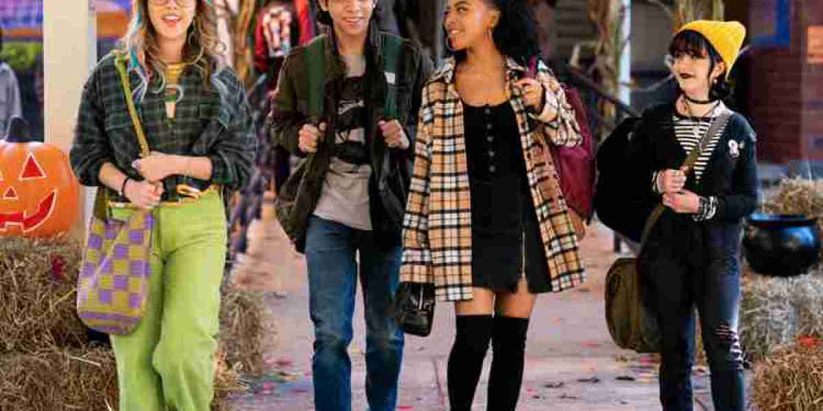 The Curse of Bridge Hollow – First Look at Horror-Comedy
