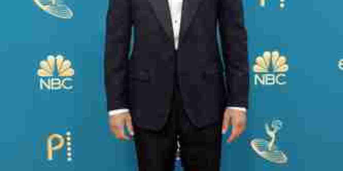 Lee Jung-jae Makes Emmy History – Squid Game Triumphs