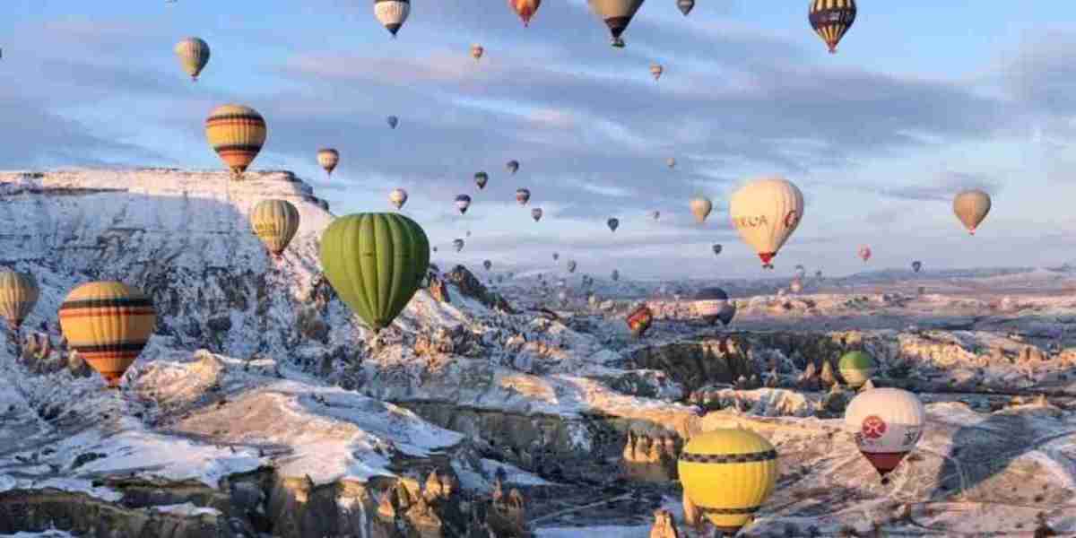 Discover the Magic of Pamukkale's White Paradise