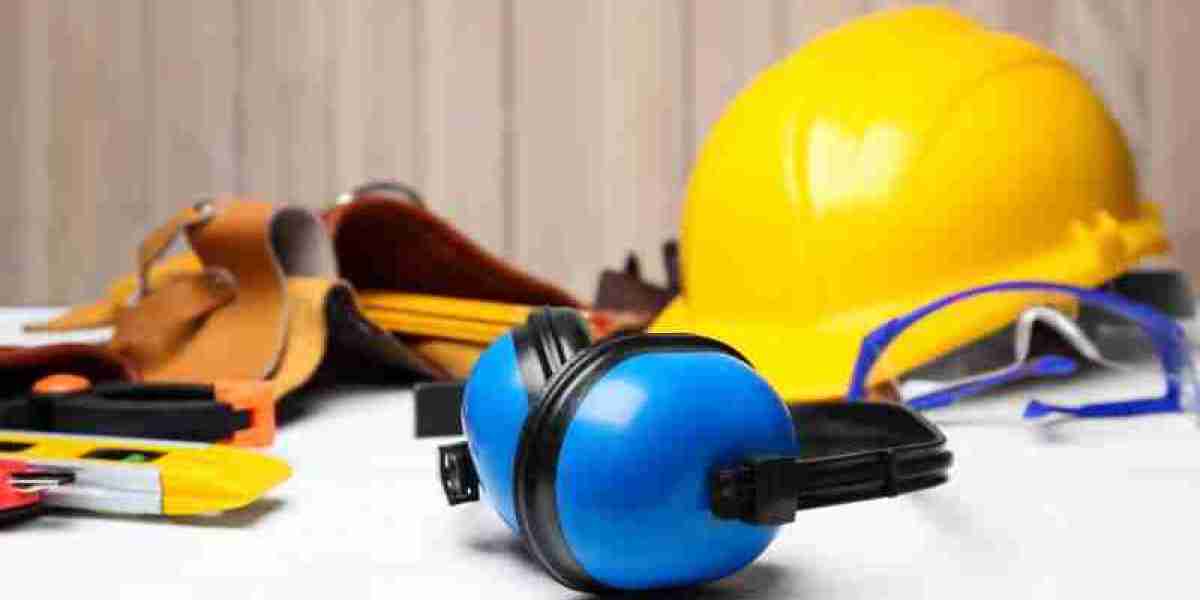 Industrial Hearables Market Expected to Surpass USD 923.1 million by 2035