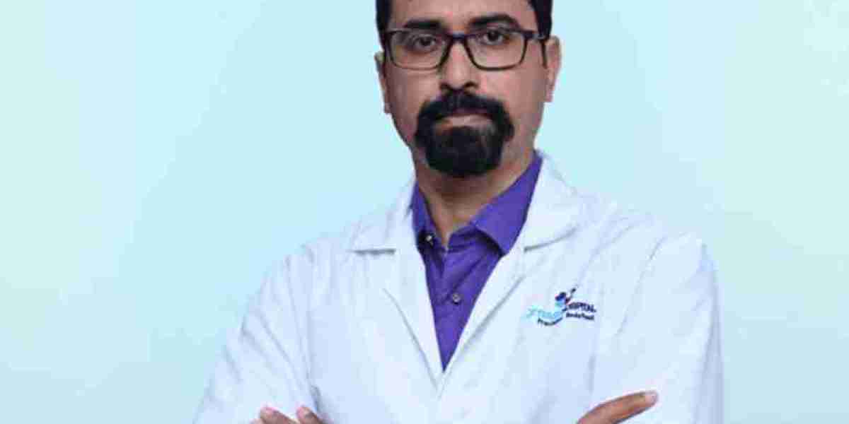 Book best urologist in Sarjapur Road for bladder health treatments