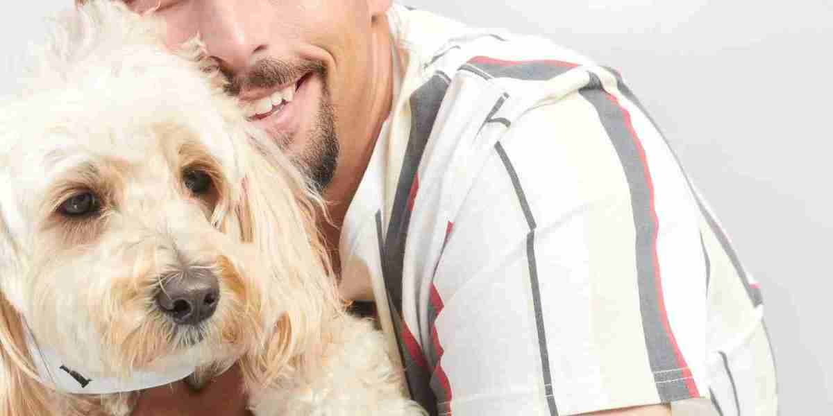 Capture Every Moment: Photoshoot Studios, Photo Booths, and Self-Portraits in Montreal & Toronto