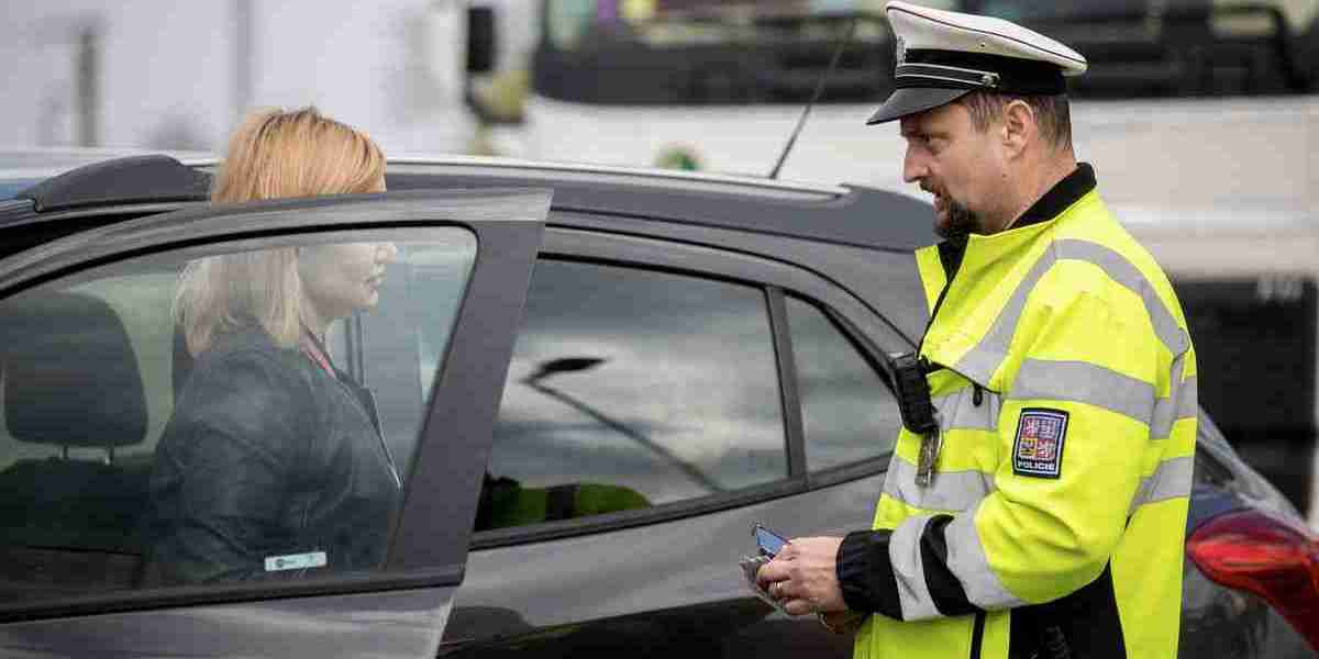 Speed Past Penalties with Motoring Defence: Your Expert Speeding Offence Lawyers!