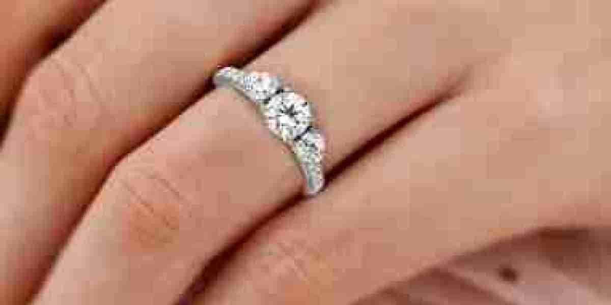 Celebrating a Milestone: The Timeless Elegance of Diamond Anniversary Rings