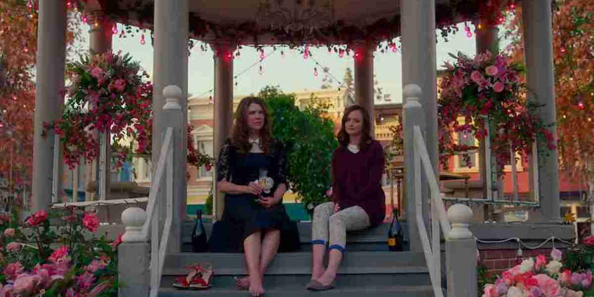 Gilmore Girls Reunion: 25 Years of Stars Hollow Magic