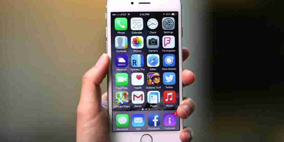 iTunes Apps: Top Picks for iPhone Users – Signal, Duolingo