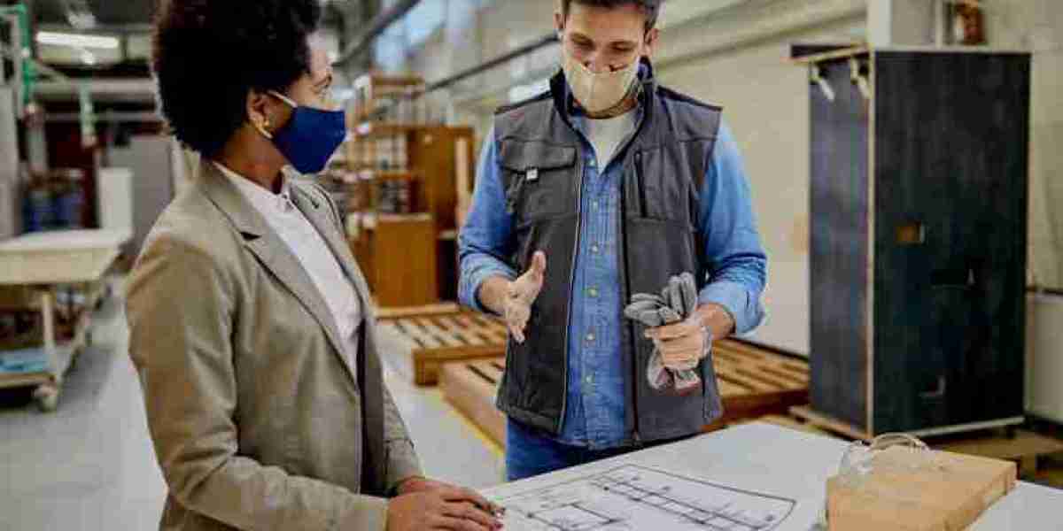 Leverage Shipping Data for Cost-Effective Strategies