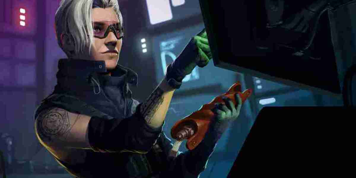 Pride Month: Emi 'Captain Fluke' in Esports Spotlight