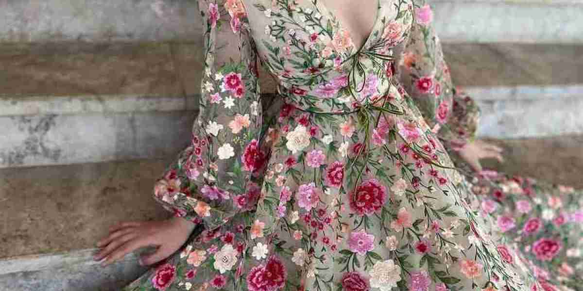 The Ultimate Guide to Prom Dresses Accessories