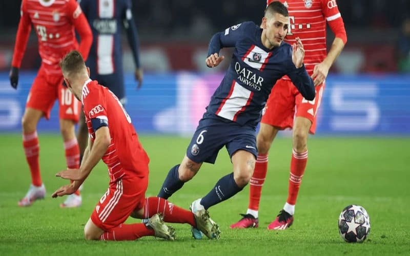 AM Là Gì? Vai Trò Của AM Trong Bóng Đá - Vegas79