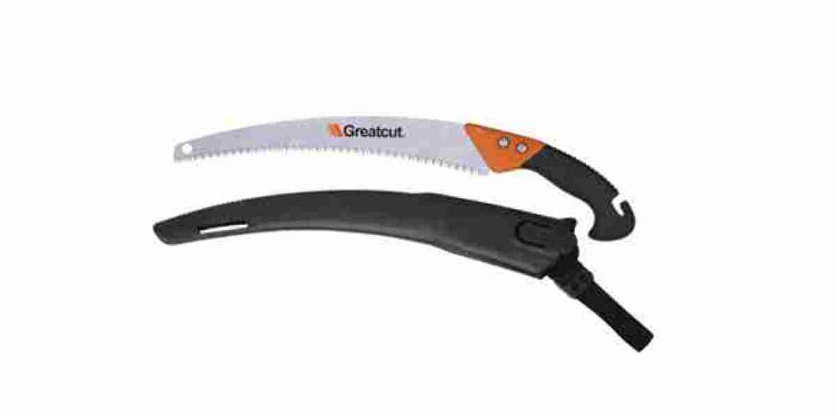 The Pruning Saw: A Gardener's Guide to Selection and Use