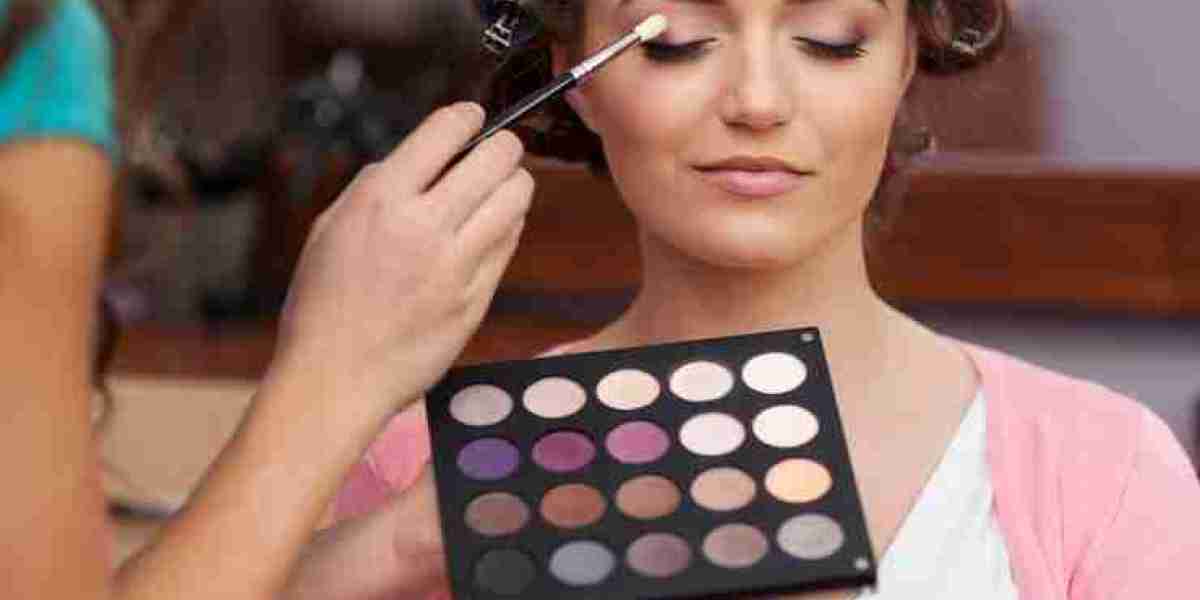 LA Bridal Makeup Experts Share Tips for Soft Glam Bridal Perfection