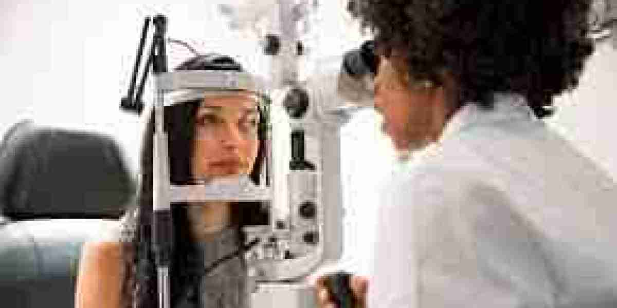 Is an Eye Exam in Oakville Essential for Clear Vision?