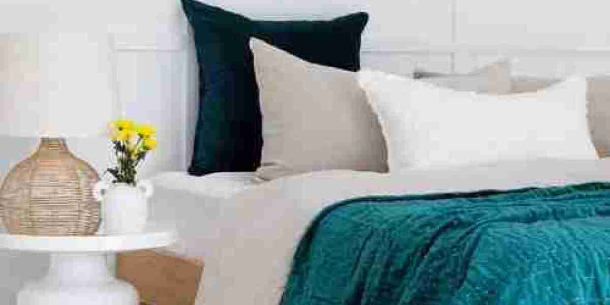 Transform Your Bedroom with the Perfect Bed Throw