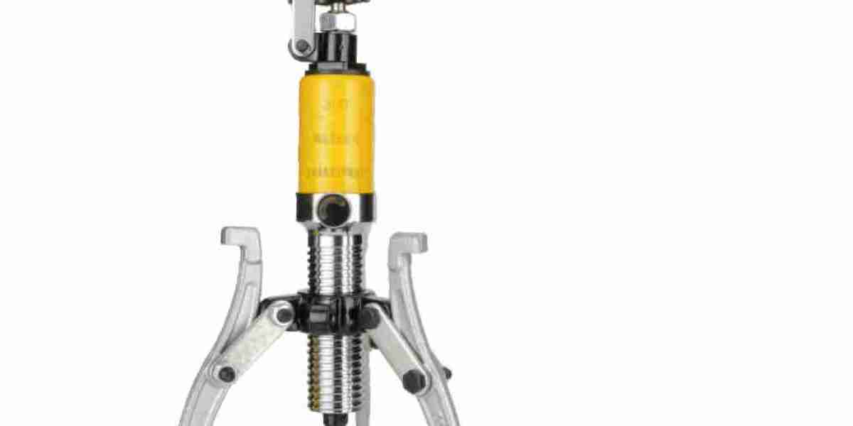 Force and Frame: The Design and Components of a Hydraulic Puller