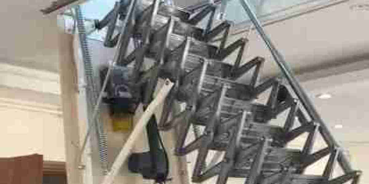 Metal Çatı Merdiveni