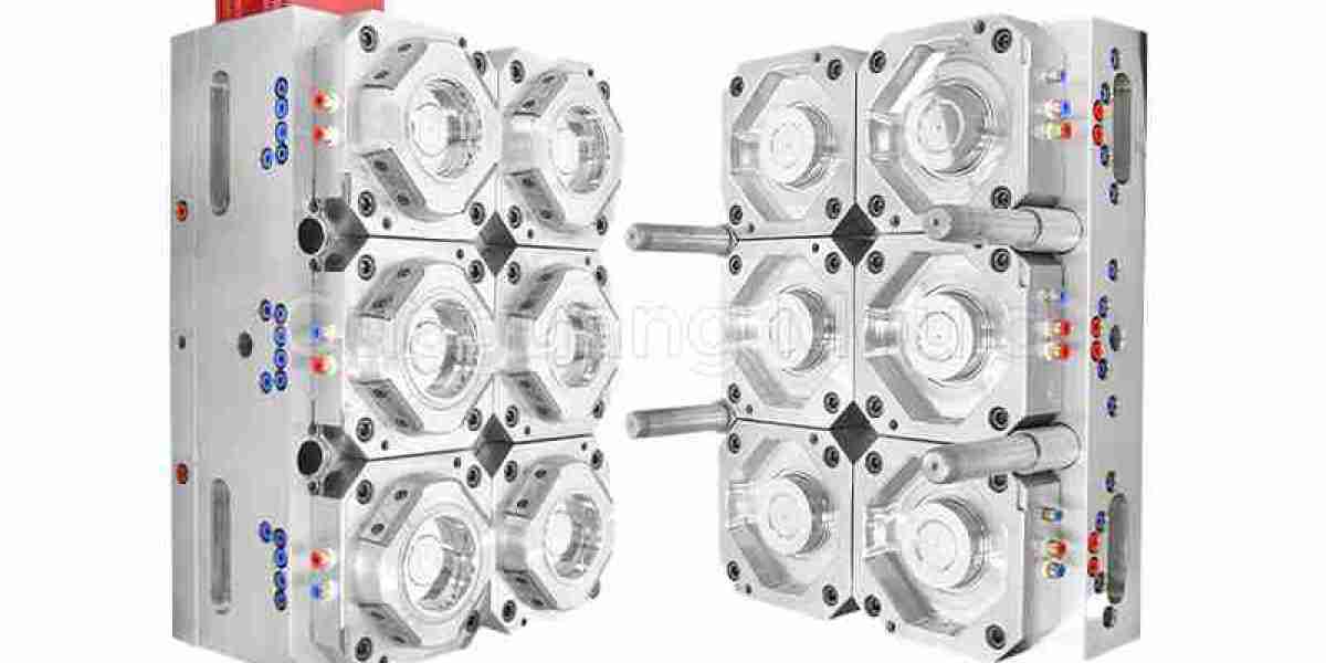 Innovation at the Core: Advancing Thin Wall Container Mold Technology