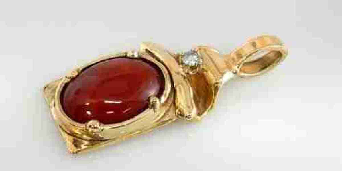 Handcrafted Jewelry That Redefines Fine Art Elegance