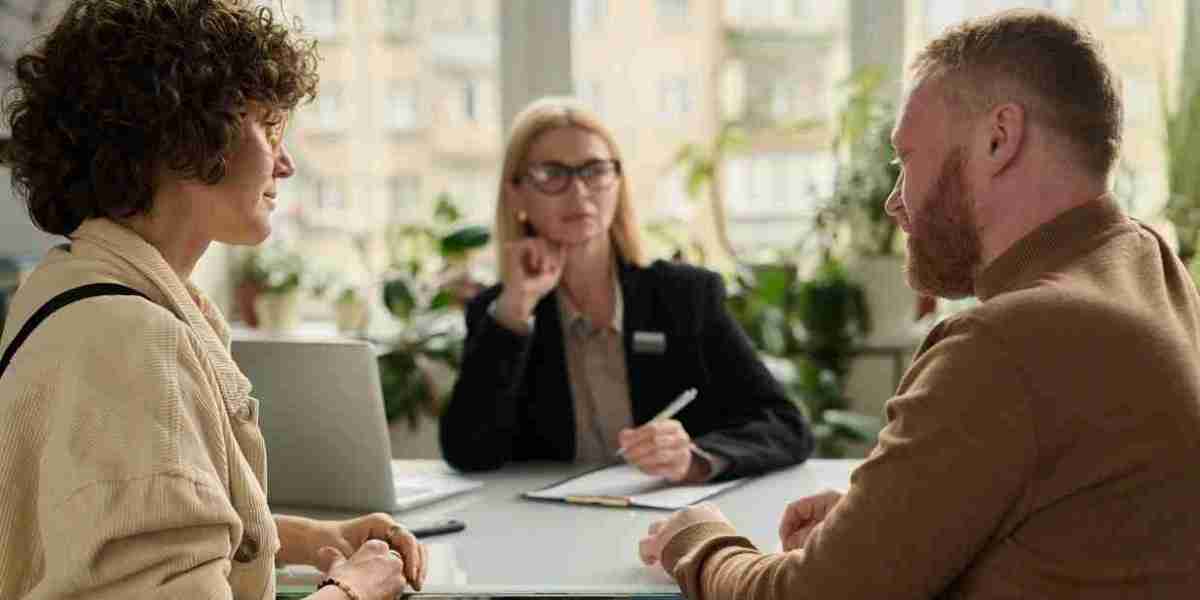 The Search for a Lifeline: Finding the Human Connection with the Best Immigration Solicitors Near Me