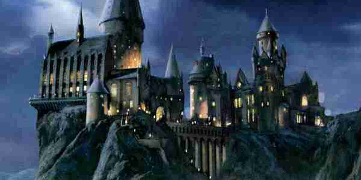 A Magical Time of Year – Wizarding Stars Unite for Lumos