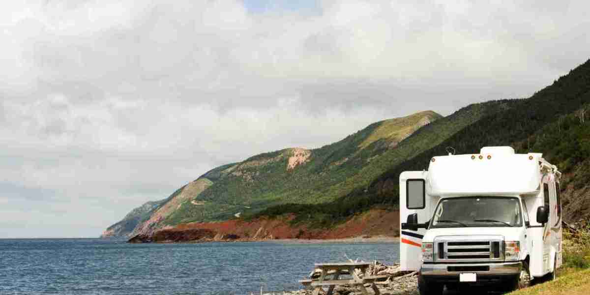 difference between rv and camper trailer