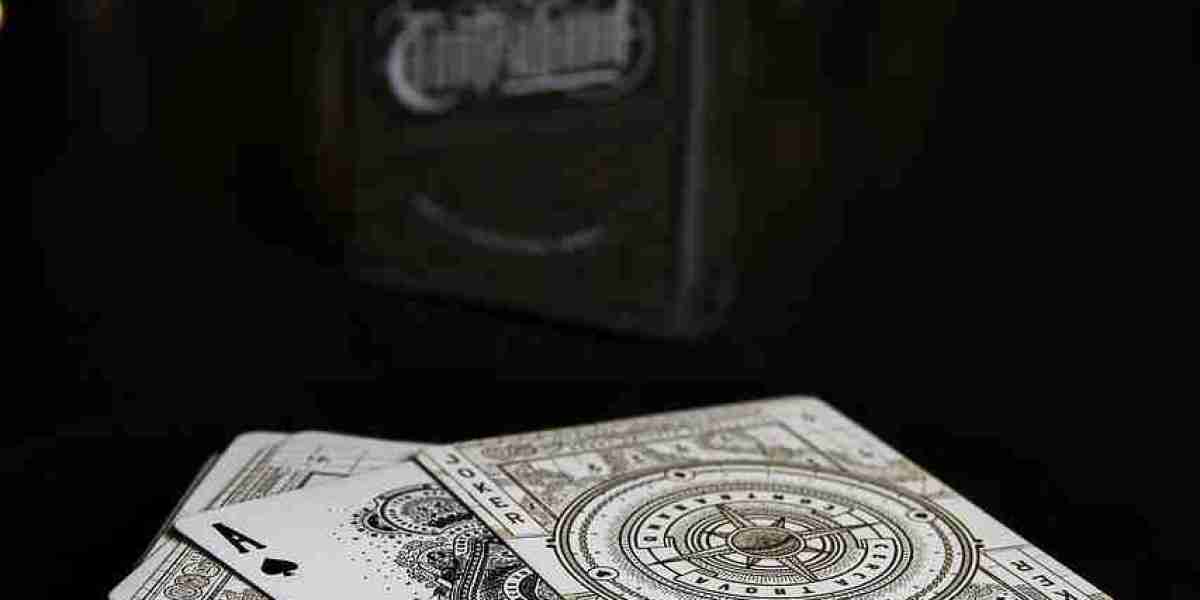 Die Rolle von Künstlicher Intelligenz in der Personalisierung von Spielerlebnissen in Online-Casinos im Jahr 2025