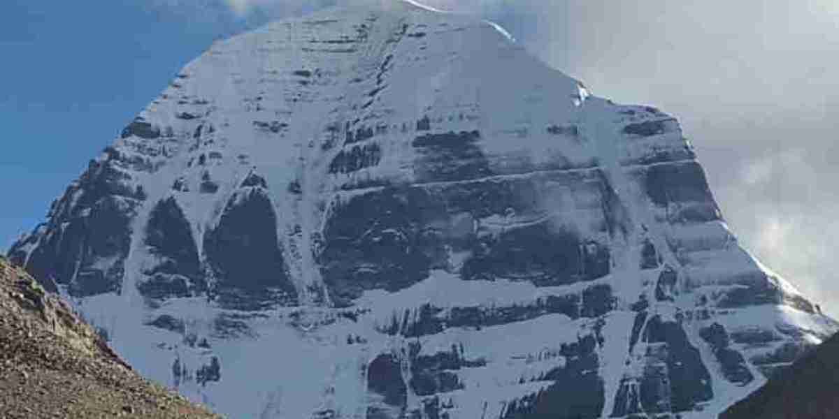 Kailash Mansarovar Yatra from Lucknow: Experience Spiritual Peace