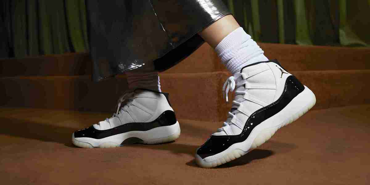 อัปเลเวลลุคสตรีท! รวม nike ตัวเด็ด 2026 เท่ก่อนใคร ไม่มีเอาต์