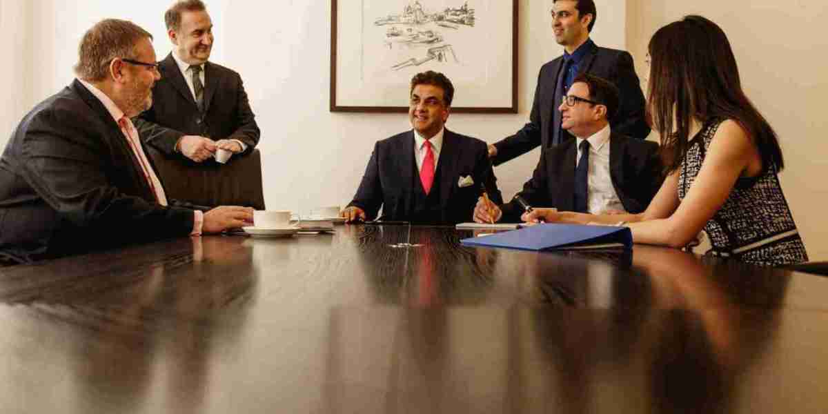 Elite Legal Representation: Identifying the Best Solicitors in London for Immigration