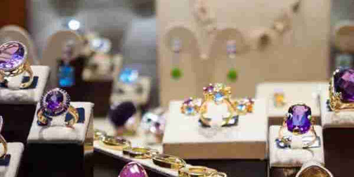Custom Jewellery Manufacturer UK: Creating Bespoke Jewellery for Modern Brands
